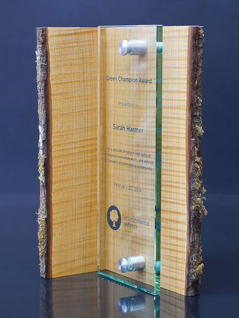 Living Edge Award - Maple Trophy Eclipse Awards