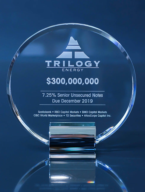 Ovation Crystal Award Trophy Eclipse Awards