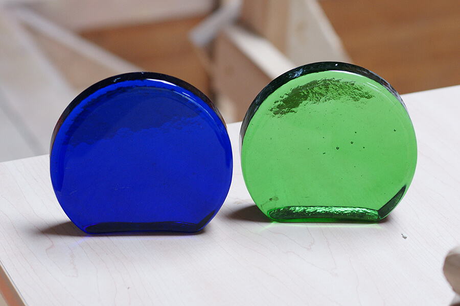 recycled-glass-award-cobalt-crescent-4