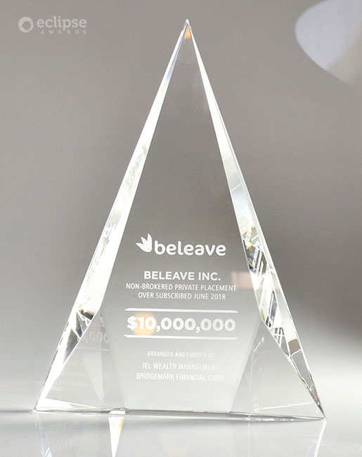 classic-personalized-engraved-crystal-corporate-recognition-column-trophy-vancouver-2