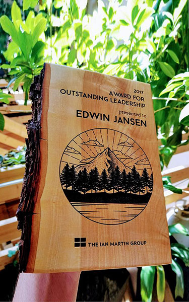 unique-sustainable-laser-engraved-salvaged-wood-nonprofit-recognition-award_vancouver