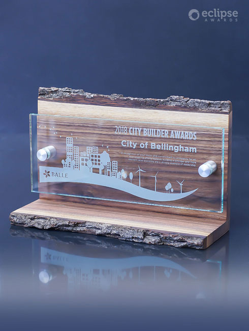 unique-sustainable-salvaged-wood-and-glass-custom-trophy-employee-recognition-trophy-canada