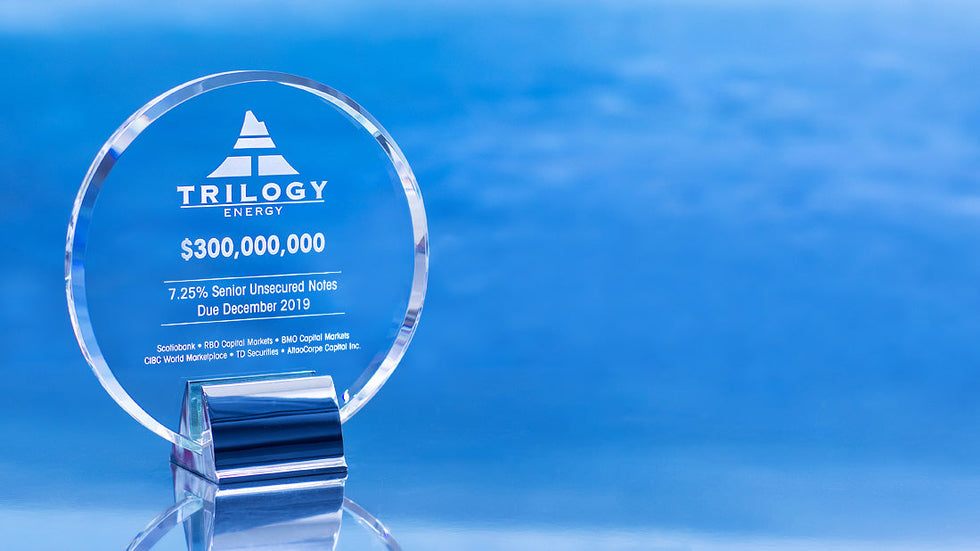Ovation Crystal Award Trophy Eclipse Awards   