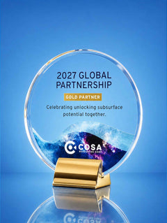 Ovation Crystal Award with Gold Base