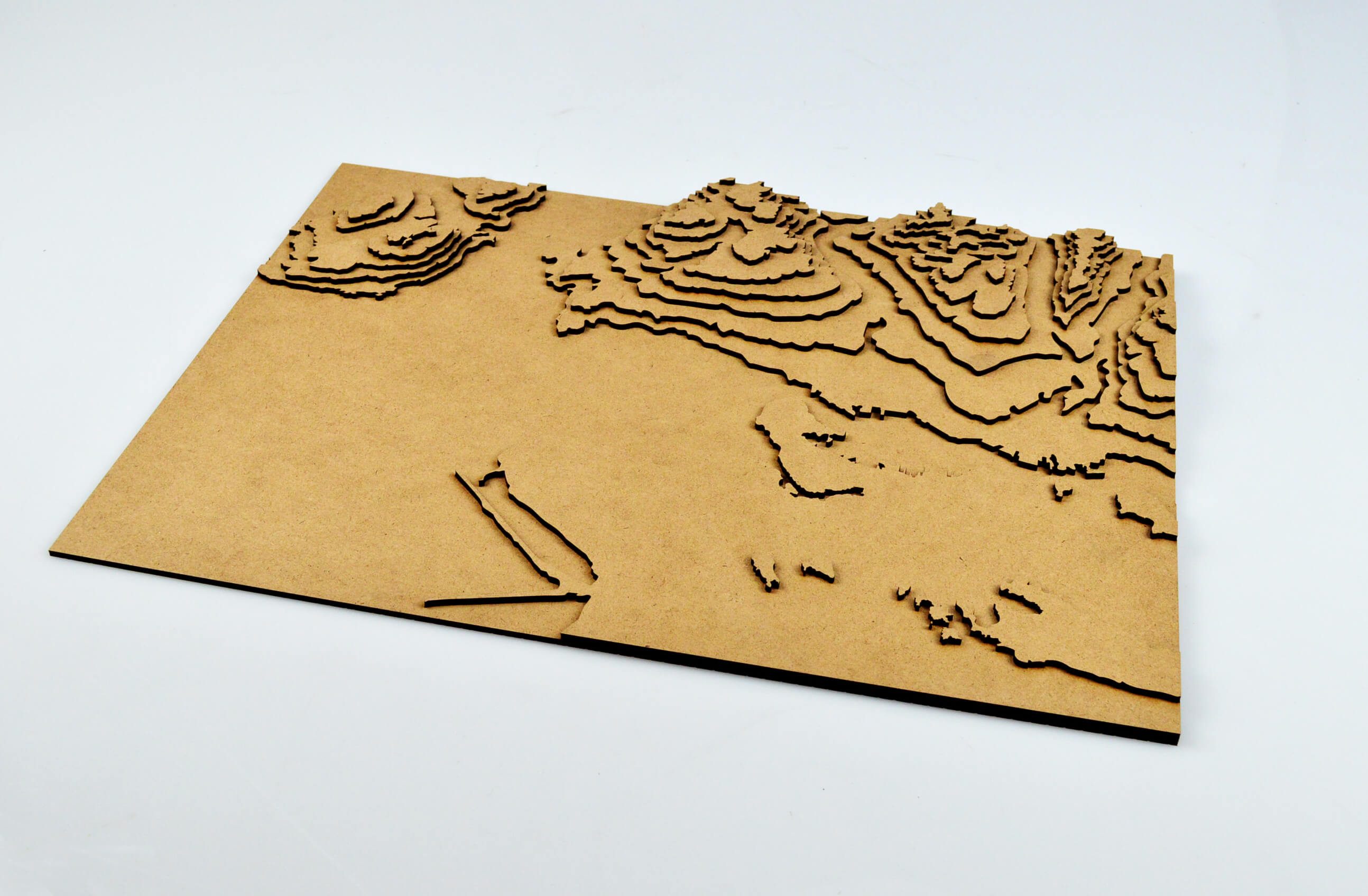 custom-awards_topographic-map_customized_eco-friendly_charity-gift_trophy_vancouver