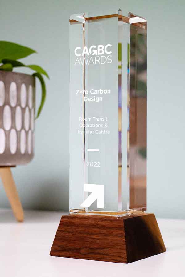 eco-friendly-personalized-recognition-corporate-trophy-award-2