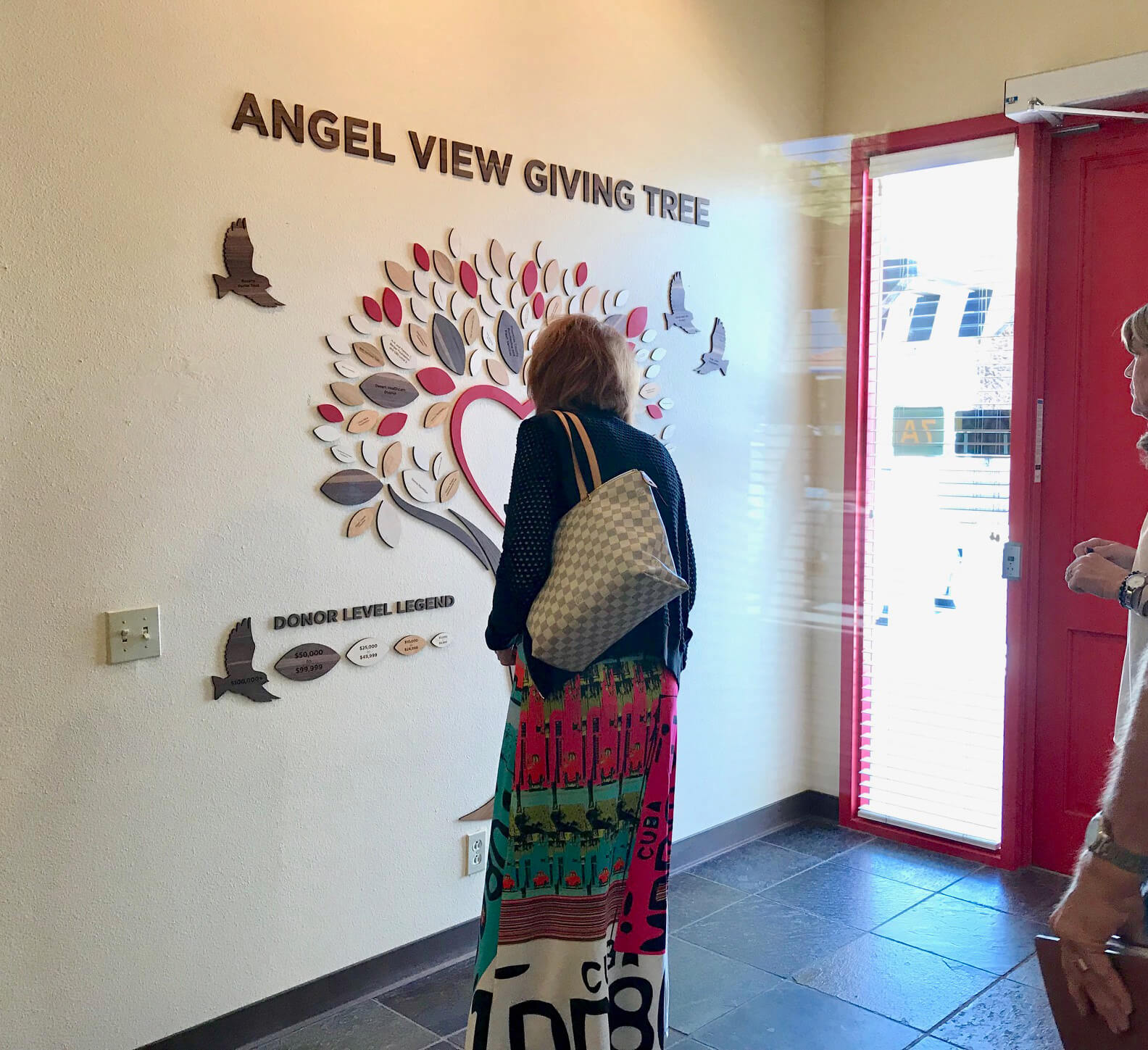 giving-tree-donor-recognition-walls-6