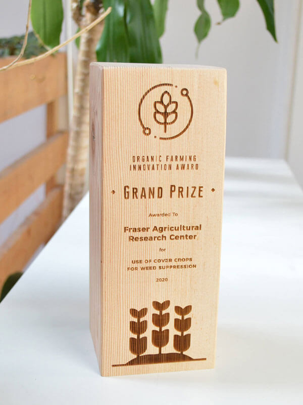 inspiration-gallery-awards-plaques-trophies-eco-friendly-awards-plaques-9
