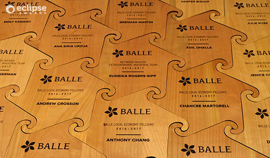 custom-awards-trophies-plaques-48