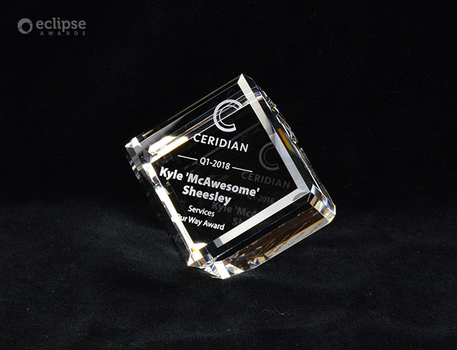 mosern-customized-crystal-cube-trophy-employee-recognition-north-america