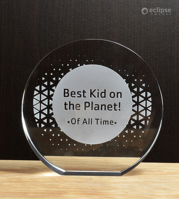 unique-crystal-disc-customized-nonprofit-gift-trophy-vancouver